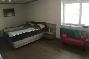 Ferienwohnung Alte B3, Рингсхайм