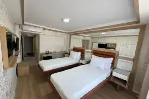 Alican 1 Hotel, Измир