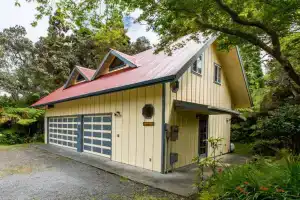Kilauea Lodge and Restaurant, Волкано