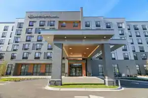 Hampton Inn & Suites Chicago Medical District UIC, Чикаго