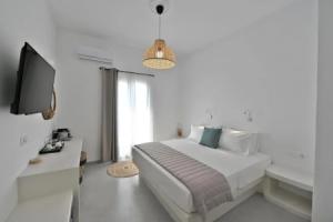 Kleri's apartments 5, Тинос