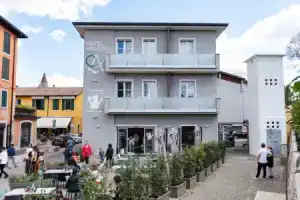 Отель «Albergo Arilica», Пескьера-дель-Гарда