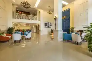 Ibiza Riverfront Hotel, Дананг