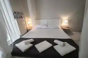 Speri's apartment 2, Превеза