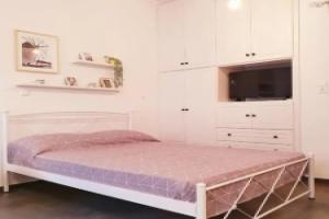Cute studio in downtown Mykonos, Миконос