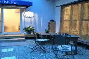 Hostel Mt. Fuji - Fukuya, Фудзиёсида