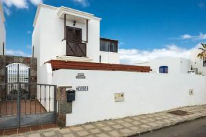 Villa Bellamar Large Heated Private Pool Walk to Beach Wifi Car Not Required - 3093, Пуэрто-дель-Кармен