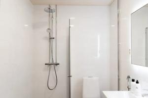 New stylish 1br in the heart of the city, Тампере
