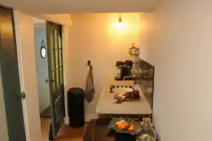 Bed en kerk monumentale 2 slaapkamer woning, Хоорн