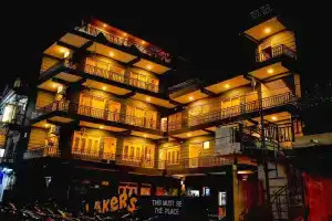 Lakers Bed and Breakfast, Покхара
