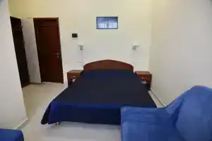 Гостиница «Манополис», Геленджик