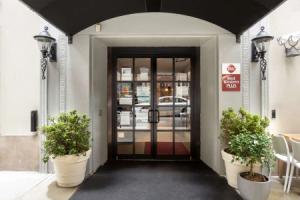 Отель «Best Western Plus Hospitality House Suites», Нью-Йорк