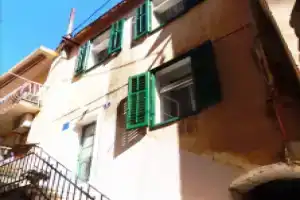 Holiday house Kuka - 100m from the sea : Podgora, Riviera Makarska, Драшнице