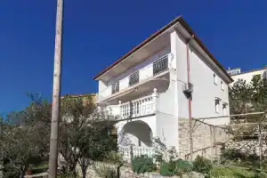 Awesome Apartment in Senj With 3 Bedrooms and Internet, Сень