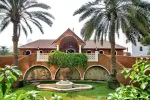 Marbella Resort, Шарджа