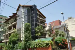 Vh Broadway Tirana Hotel, Тирана