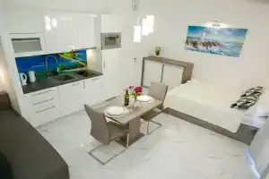 Apartments Sun Dance 2 With Heated Pool, Новаля