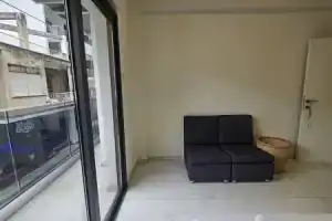 12 LCA - Stay Finibreeze Apartment, Ларнака