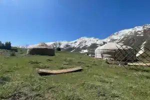 Палаточный лагерь Ачик-Таш в Ошской области