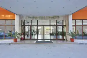 Prestige Hotel and Aquapark - All inclusive, Золотые пески