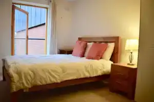 2 Bedroom Apartment With Balconies, Дублин