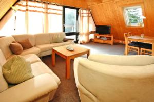 Holiday home in Clausthal-Zellerfeld with garden furniture, Клаусталь-Целлерфельд