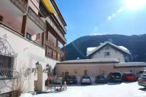 Hotel «Bündnerhof», Давос