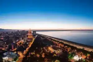 APARTAMENT-ZhUZhUNA, Батуми