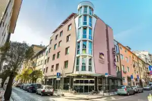 Best Western Art Plaza Hotel, София