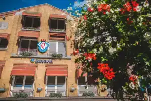 Queen Hotel, Эйндховен