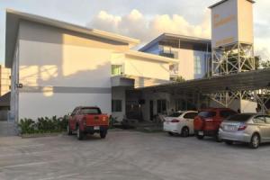 DK Grand Hotel, Чантхабури