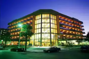 Hotel «California Palace», Салоу