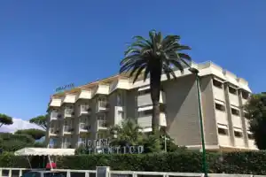 Hotel «Atlantico», Форте-дей-Марми