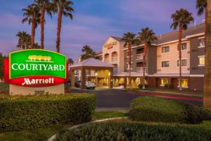 Отель «Courtyard by Marriott Henderson - Green Valley - Las Vegas», Лас-Вегас