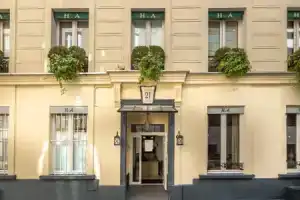 Отель «Hôtel de l'Avre», Париж
