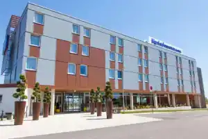 Отель «Kyriad Prestige Dijon Nord - Valmy», Дижон