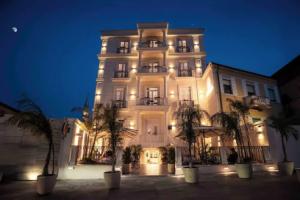 Art Gallery Boutique Hotel, Дуррес