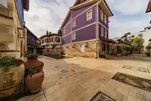 Amazing Hotel Room Near Hadrian s Gate, Анталья