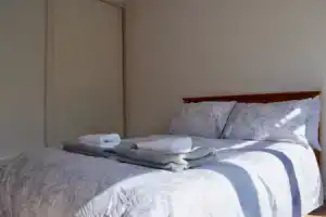 2 Bedroom Apartment Close to City Centre, Дублин