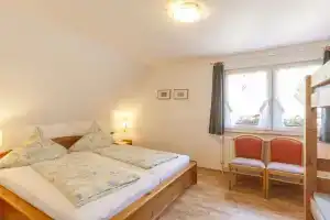 Gemutliches Appartement in Hallenberg mit Terrasse, Халленберг