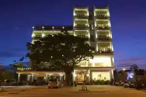 Jazz Hotel, Дананг