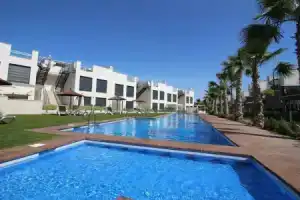 Torrevieja Apartment for 5 Guests, Торревьеха