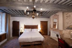 Отель «Les Remparts Hôtels et Demeures Historiques», Бон