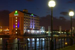 Holiday Inn Express Manchester - Salford Quays, An Ihg Hotel, Манчестер