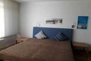 Strandhotel 27, Даме