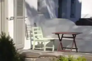 Aparthotel 4 Stars Livadi, Ливадион