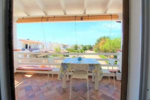 Appartamento con terrazza panoramica climatizzato vicino al mare, Lido Marini