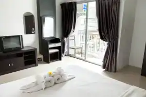 Happy Fish Guest House, Патонг