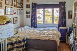 Awesome Home in Kolbjørnsvik With Wifi and 4 Bedrooms, Арендал