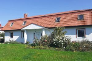 Holiday Home Darlowo Near Beach & Lighthouse, Дарлувко